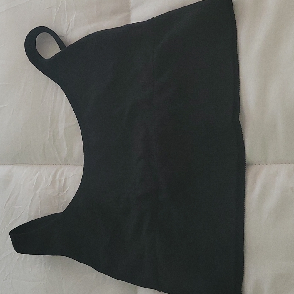 Victoria's secret crop sports bra